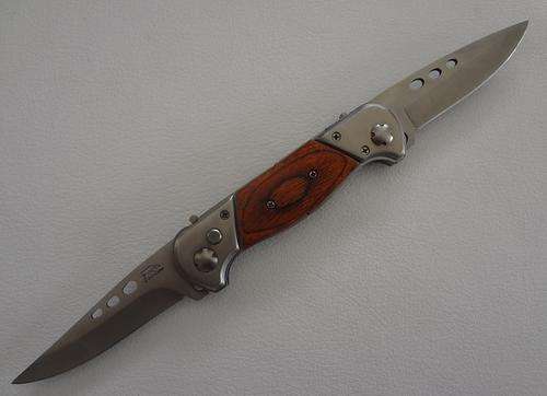 Medium Double Blade Flick Knife