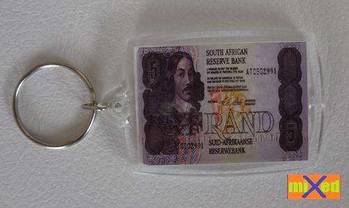 Old S.A R5-00 Bank note Keyring