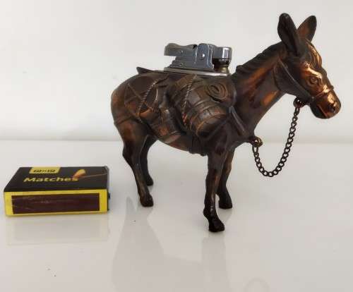 Beautiful detailed Donkey Lighter