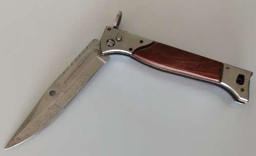 4 x Knives
