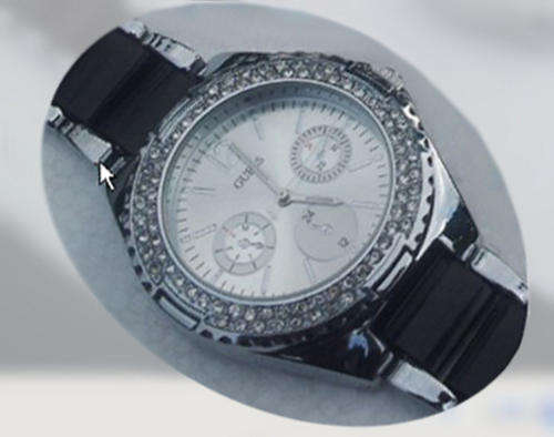 GUESS WATCH- STUNNING***SNAP FRIDAY AUCTION******