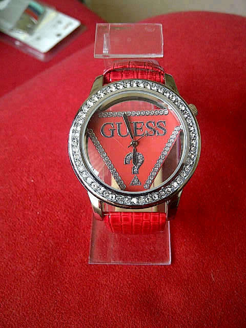 GUESS WATCHES EXQUSITE DESIGNS *****LAST RED AVAILABLE***