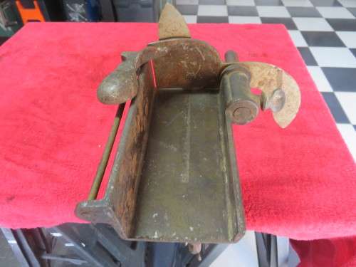 Antique meet slicer for spares