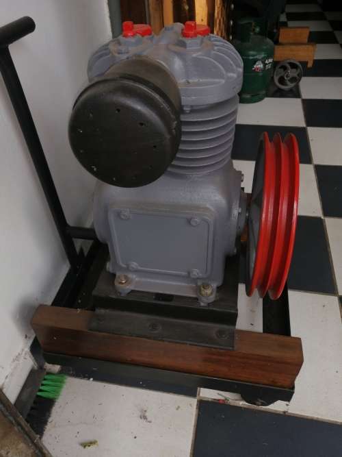 Broomwade compressor AC10