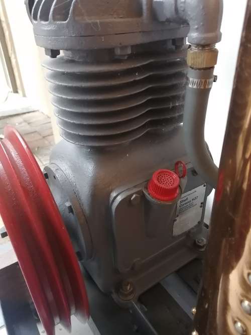 Broomwade compressor AC10