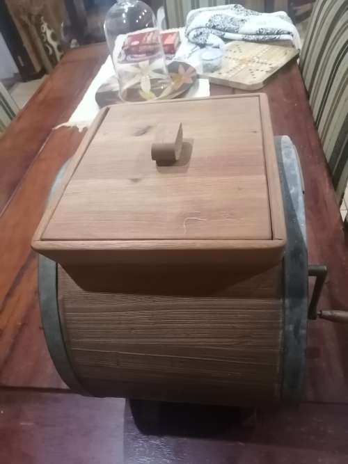 Awesome rare antique wooden cylinder butter churner