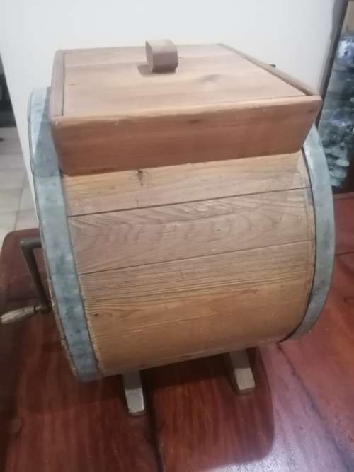 Awesome rare antique wooden cylinder butter churner