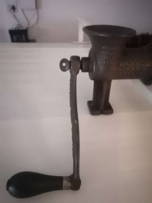 No, 321 Universal meat chopper