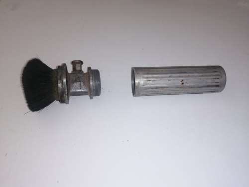 Powder brush for polishing