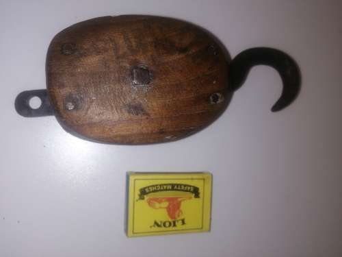 Wooden pulley