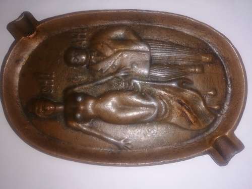 Heavy copper ashtray as per photos