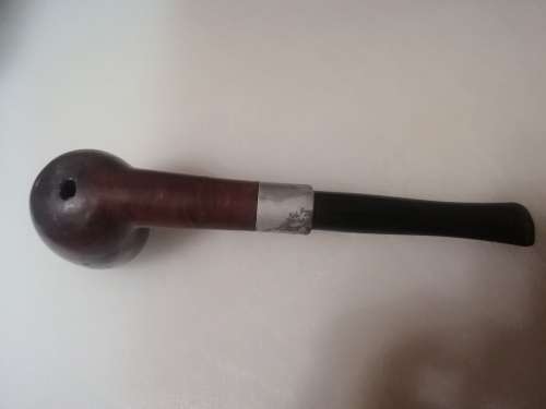 Tobacco pipe with lots of character