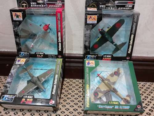 1 LOT Model WW II Airplanes