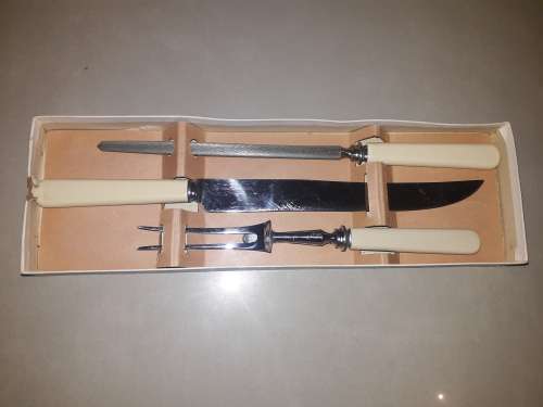Cutlery set as per photo
