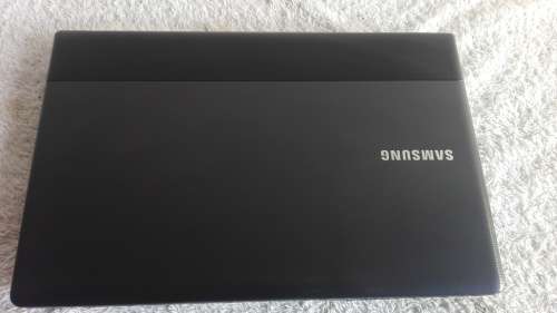 Core i5, Samsung NP300E5C-A07A, 750GB Hdd, 8Gb ram