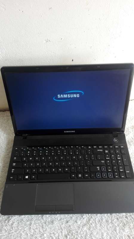 Core i5, Samsung NP300E5C-A07A, 750GB Hdd, 8Gb ram