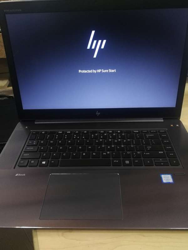Hp zbook studio g4, i7 7th Gen at 2.8Ghz, 512 ssd, 16gb ddr4 ram