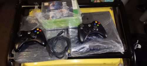 Take out Teenagers from the Street, 2x Xbox 360 Consoles, 6 Games, 2x Xbox Controllers, Adapter, HD
