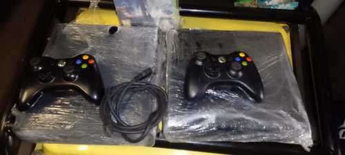 Take out Teenagers from the Street, 2x Xbox 360 Consoles, 6 Games, 2x Xbox Controllers, Adapter, HD