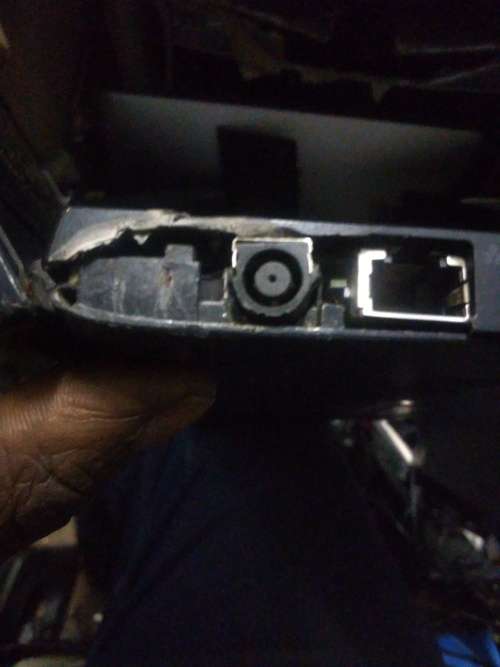 Studio Grade  i3 6th Gen, 8GB Ram, 500GB HDD, WIFI, Bluetooth, Battery 5 Hours, Slim Line Laptop