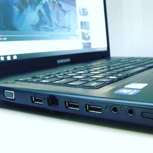 Student Grade, Samsung Notebook RV519, Dual Core, 4GB, 500GB HDD, Bluetooth, WIFI, DVD, Charger