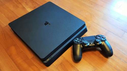PlayStation 4 Unlimited Edition, 1 PS4 Console, 500GB HDD, WIFI, HDMI, Adapter, 1 Game Ghost Recon