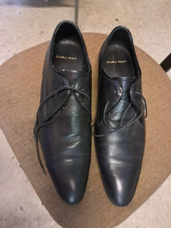 Second Hand Original Zara Leather Shoes, Size 10, Black Color, No Original Box, Formal Shoes