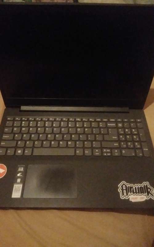 Back to School Lenovo S145, Intel Celeron 10th, 8GB, 1TB, Bluetooth, WIFI, 6 Hours Battery, Charger
