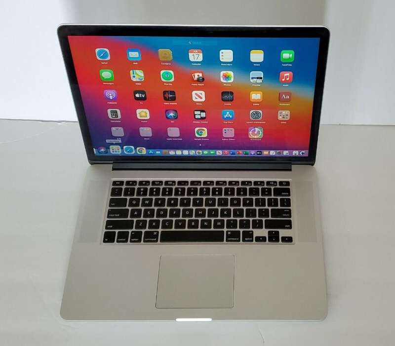 Valentine Gift, MacBook Retina, i7 4th Gen, 16GB, GTX 750 2GB GDDR5 GPU, M.2 256GB, 15 Inch, Clean