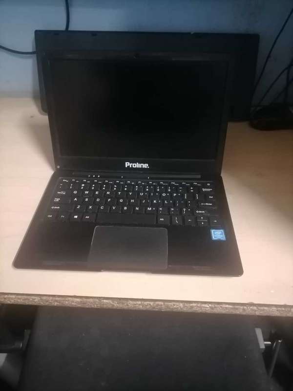Proline Education, Intel Celeron CPU, 4GB Ram, 500GB HDD, Bluetooth, WIFI, 6 Hours Battery, Charger