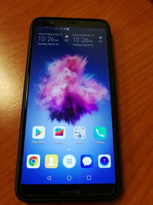 P Smart 32GB - with two covers and screen guard - free shipping