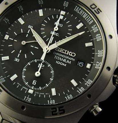New SEIKO (FULL TITANIUM) GENTS CHRONOGRAPH WATCH**Super light and Tough!!