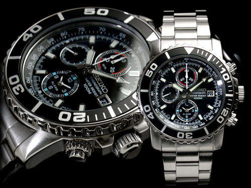 SEIKO BLACK SUBMARINER ROTATING BEZEL CHRONO~ALARM**TOP NOTCH**IN STOCK FREE SHIPPING**