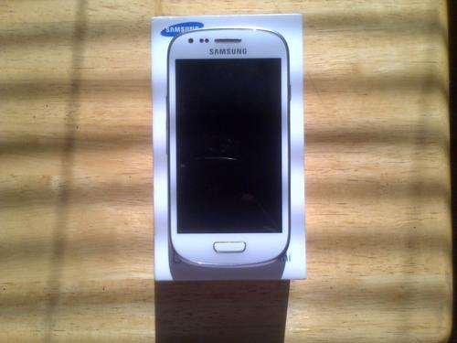 Samsung Galaxy S3 Mini with 16GB Memory Card