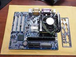 Gigabyte 8i845GVM-RZ mother. CPU and Ram combo