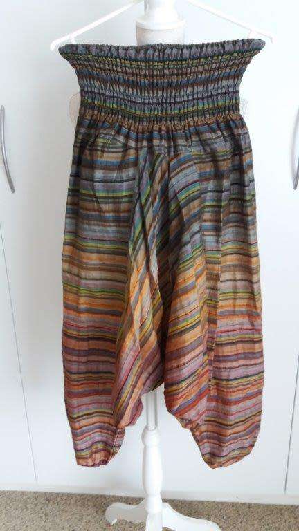 HAREM-STYLE PANTS