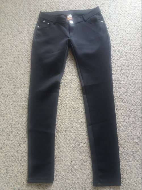 BLACK PANTS