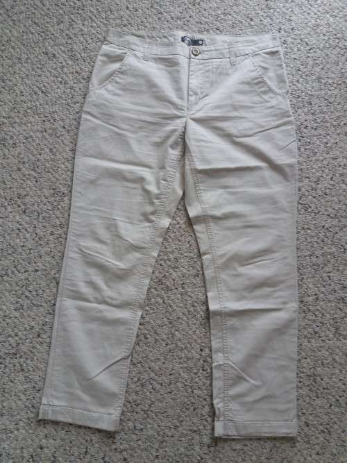 PALE BEIGE PANTS