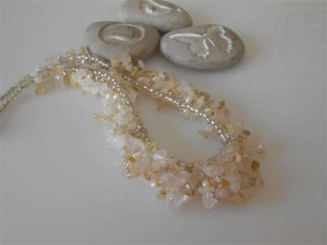 ROSE QUARTZ AND CITRINE NECKLACE