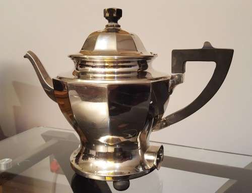 Vintage UNIVERSAL Nickel Electric Tea Pot with Tea Ball