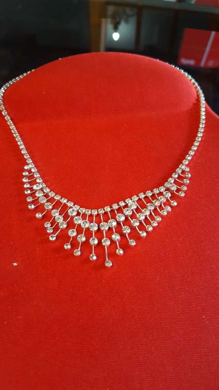 Diamante Choker