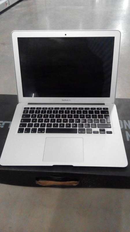 2015 Apple MacBook Air 13" - Core i5