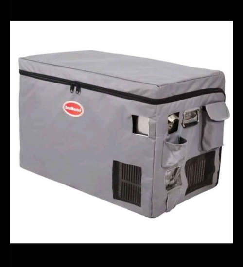 SnoMaster 80 Litre Portable Fridge /Freezer brand new sealed in box.