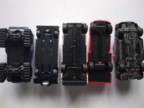 Lot of 10 Toy Cars (well used) - scale 1:64