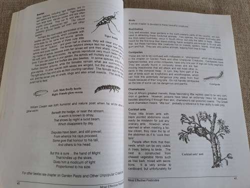 Bring Nature Back To Your Garden: A Wildlife Handbook - Charles & Julia Botha