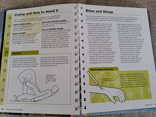 The Outdoor Survival Bible - Rob Beattie