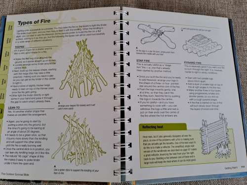 The Outdoor Survival Bible - Rob Beattie