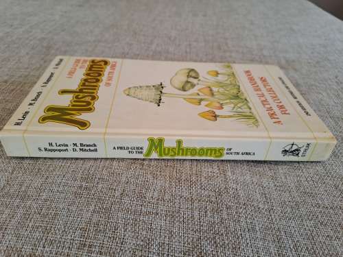 A Field Guide to the Mushrooms of South Africa