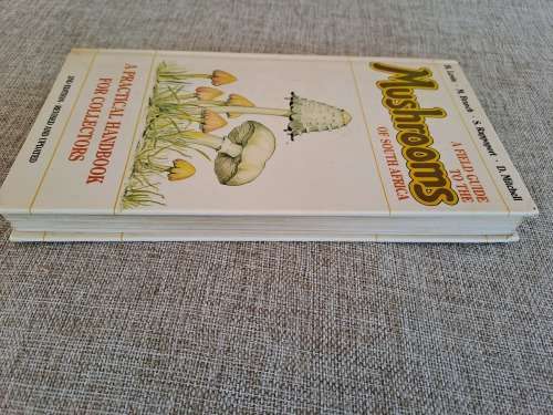 A Field Guide to the Mushrooms of South Africa