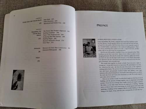 The Straw Bale House - Athena Swentzell Steen, Bill Steen, David Bainbridge